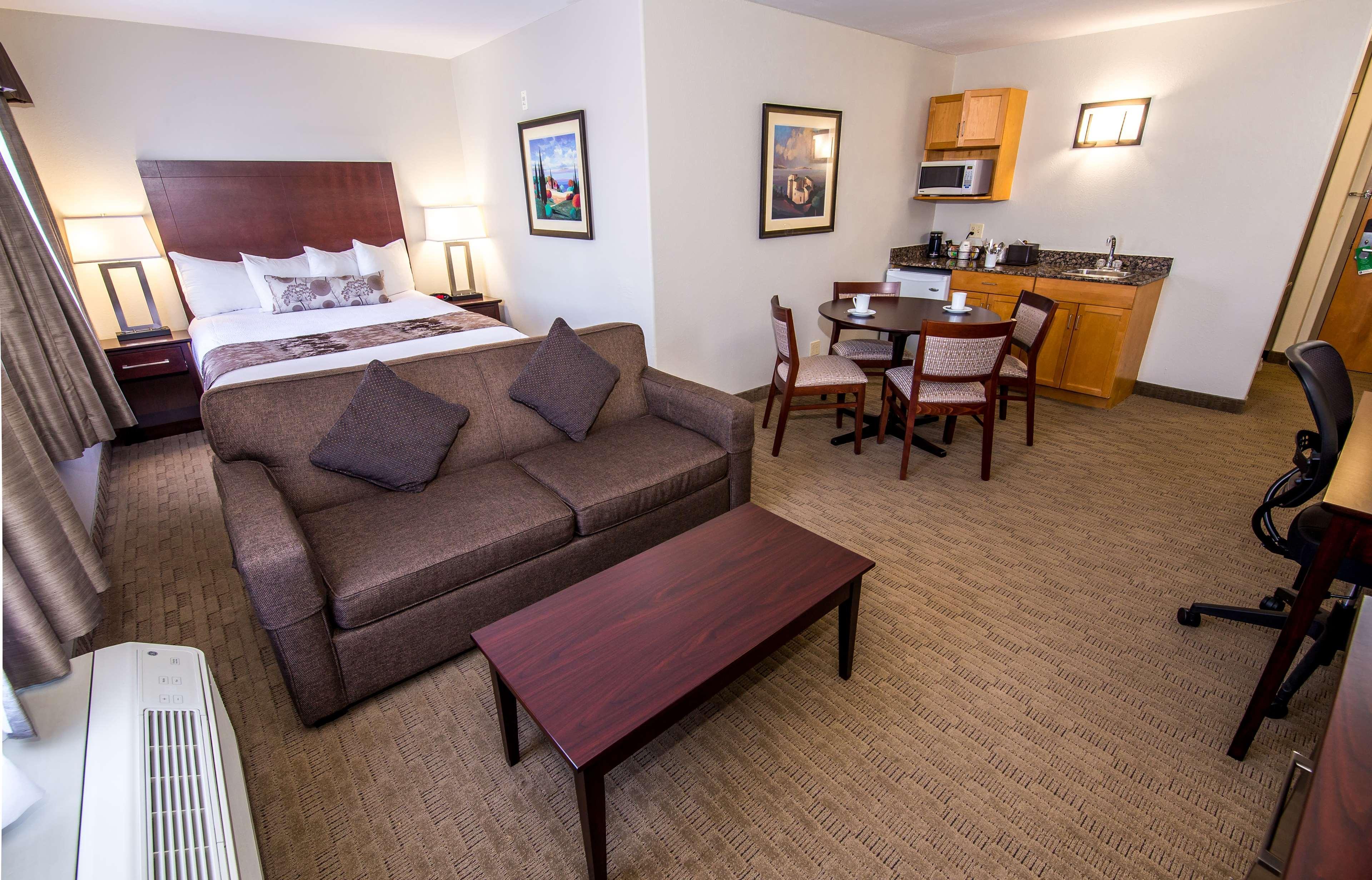 וויניפג Best Western Plus Pembina Inn & Suites מראה חיצוני תמונה