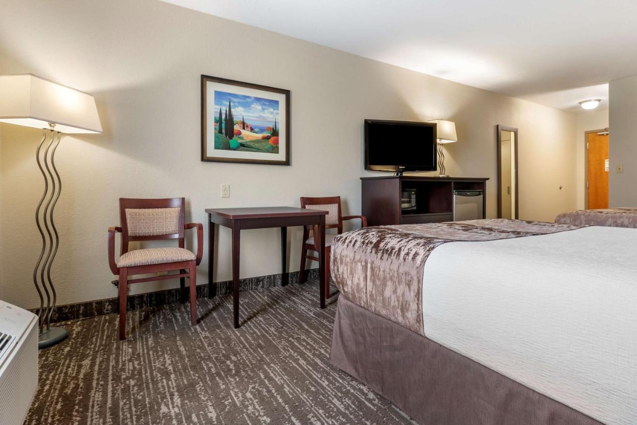 וויניפג Best Western Plus Pembina Inn & Suites מראה חיצוני תמונה