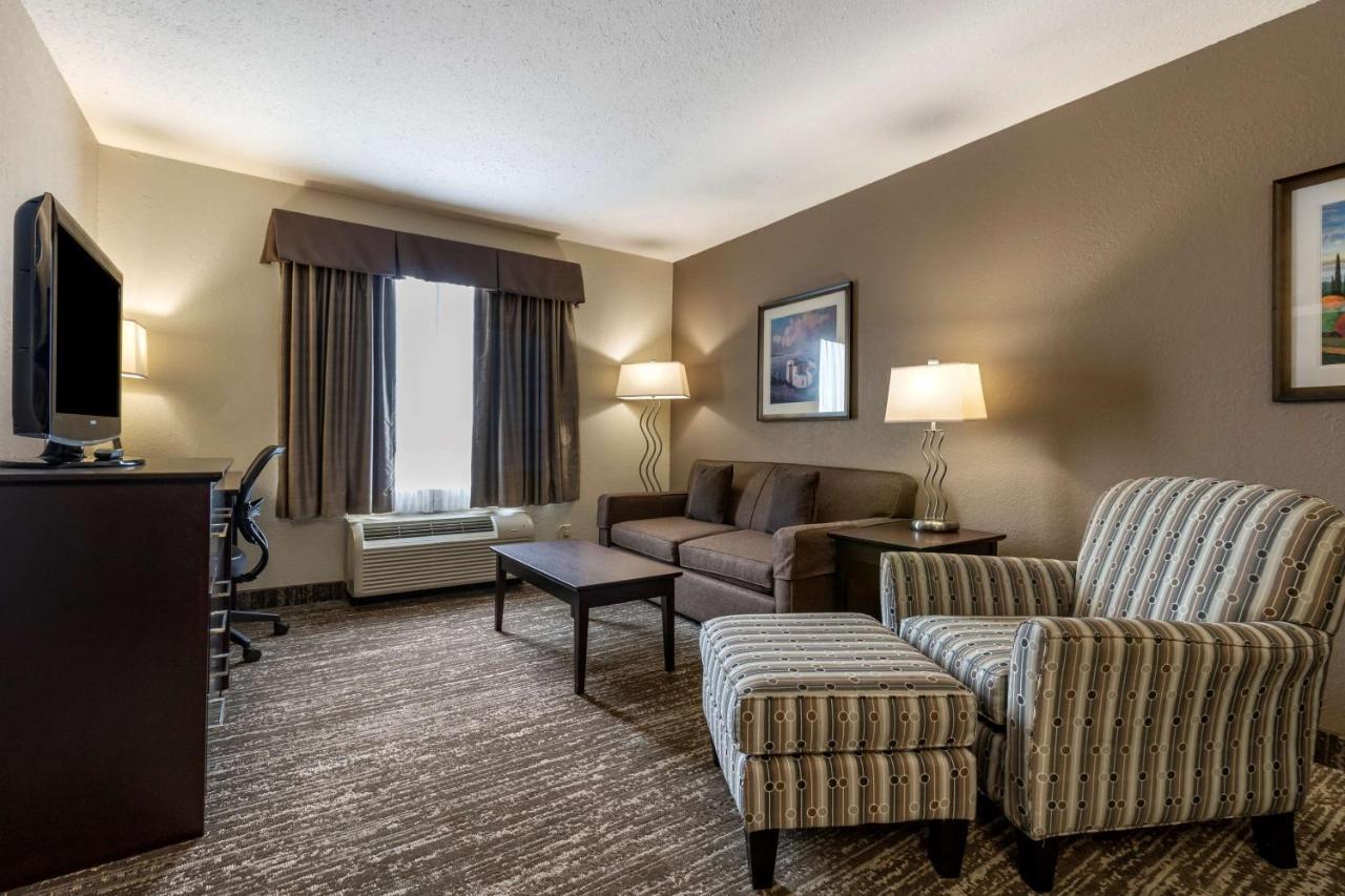 וויניפג Best Western Plus Pembina Inn & Suites מראה חיצוני תמונה