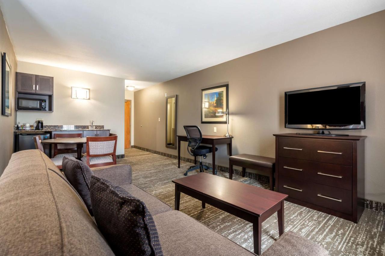 וויניפג Best Western Plus Pembina Inn & Suites מראה חיצוני תמונה