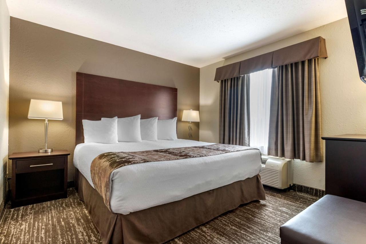 וויניפג Best Western Plus Pembina Inn & Suites מראה חיצוני תמונה