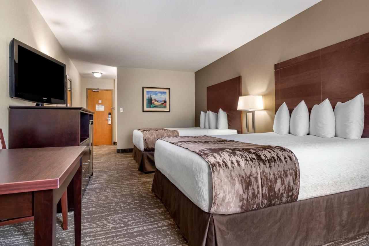 וויניפג Best Western Plus Pembina Inn & Suites מראה חיצוני תמונה