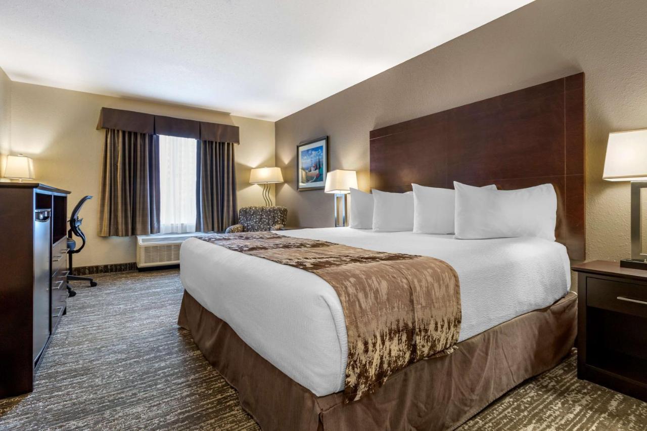 וויניפג Best Western Plus Pembina Inn & Suites מראה חיצוני תמונה